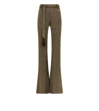 フレアパンツ
