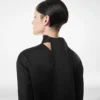 光沢クレープモックネックカクテルドレス